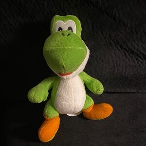 Green and White Yoshi Super Mario Plush Reptile Toy
